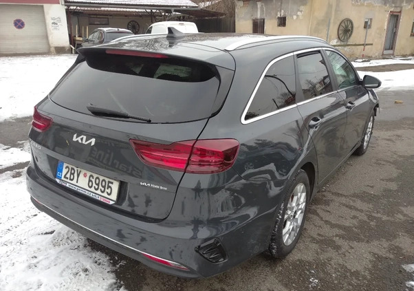 Kia Ceed cena 47970 przebieg: 22805, rok produkcji 2022 z Krobia małe 172